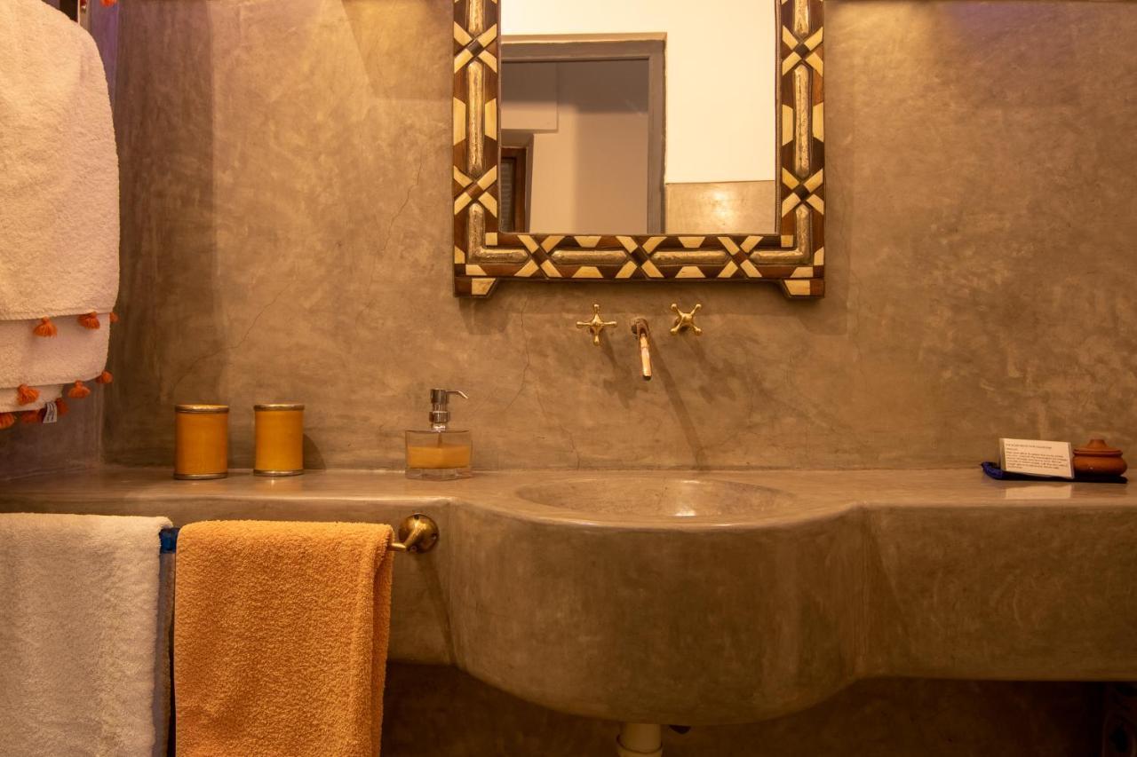 Riad Dar Oulhoum Marrakesh Bagian luar foto