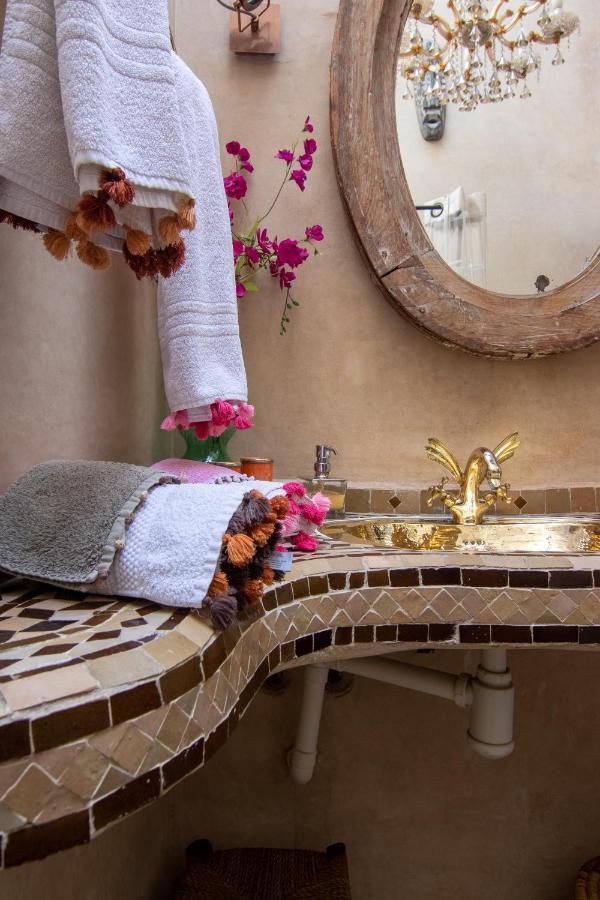 Riad Dar Oulhoum Marrakesh Bagian luar foto