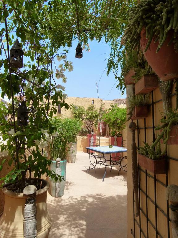 Riad Dar Oulhoum Marrakesh Bagian luar foto